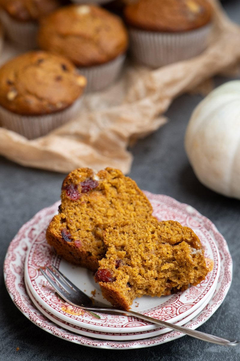 Muffinki dyniowe z czekolada i żurawina