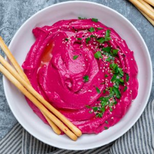 White bean hummus with beetroot