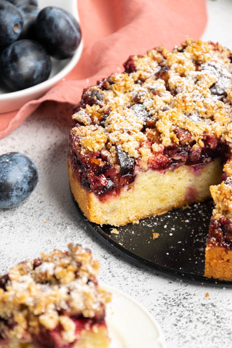 Easy plum cake 